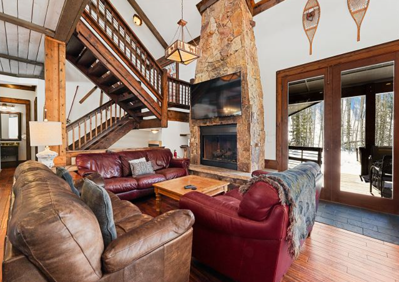 Luxury Properties callout